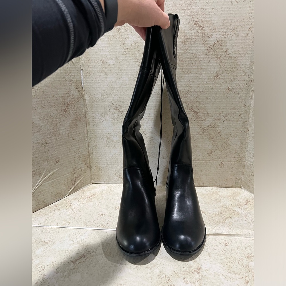 St johns bay Delwood women black boots size 8. NWOT - Picture 2 of 13